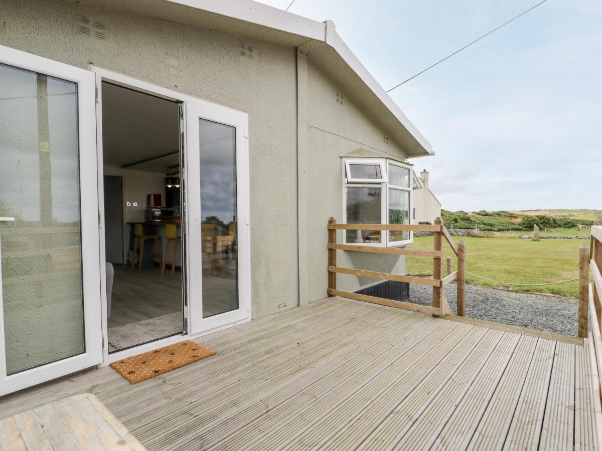 Porthwen Lodge Amlwch Экстерьер фото