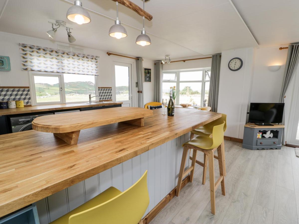 Porthwen Lodge Amlwch Экстерьер фото